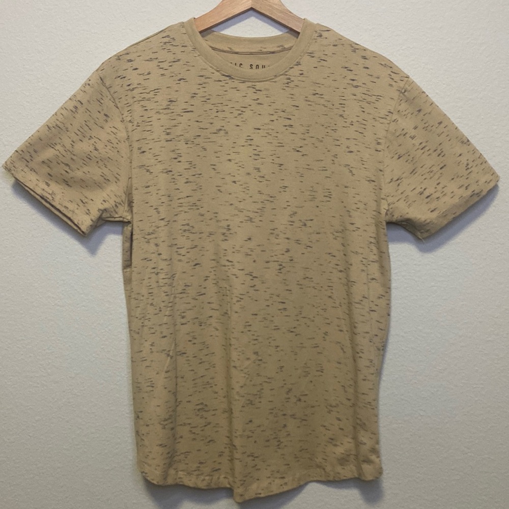 RUSTIC SOULS Short Sleeve Khaki Tan Colored Pattern SZ S